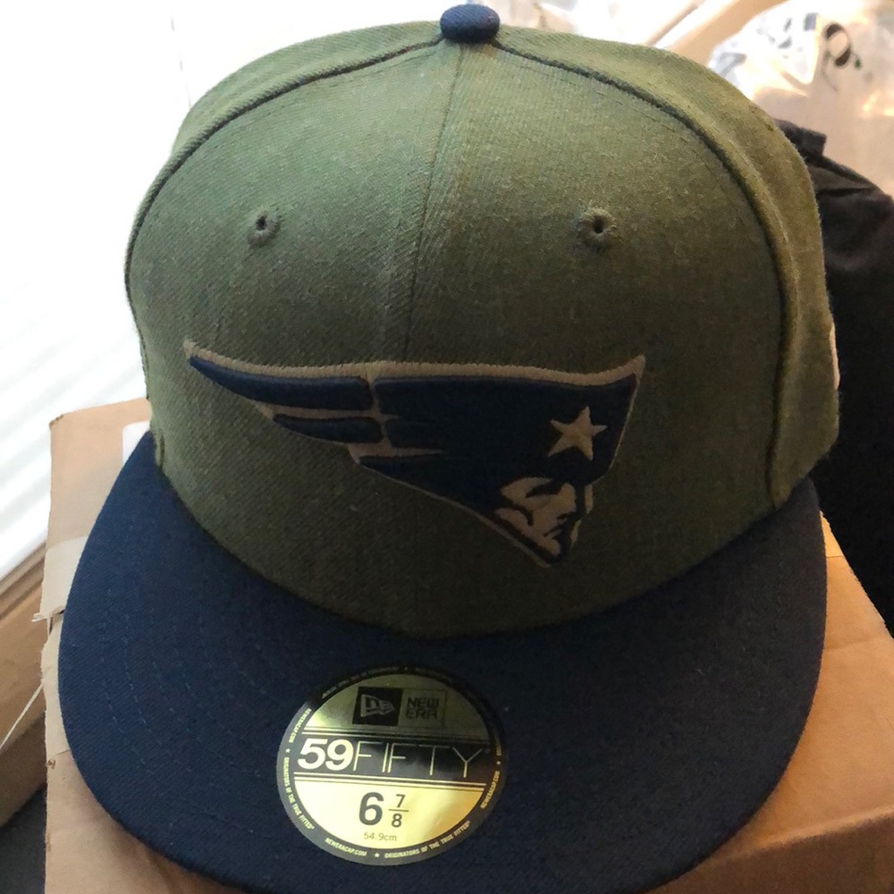 Fitted hat